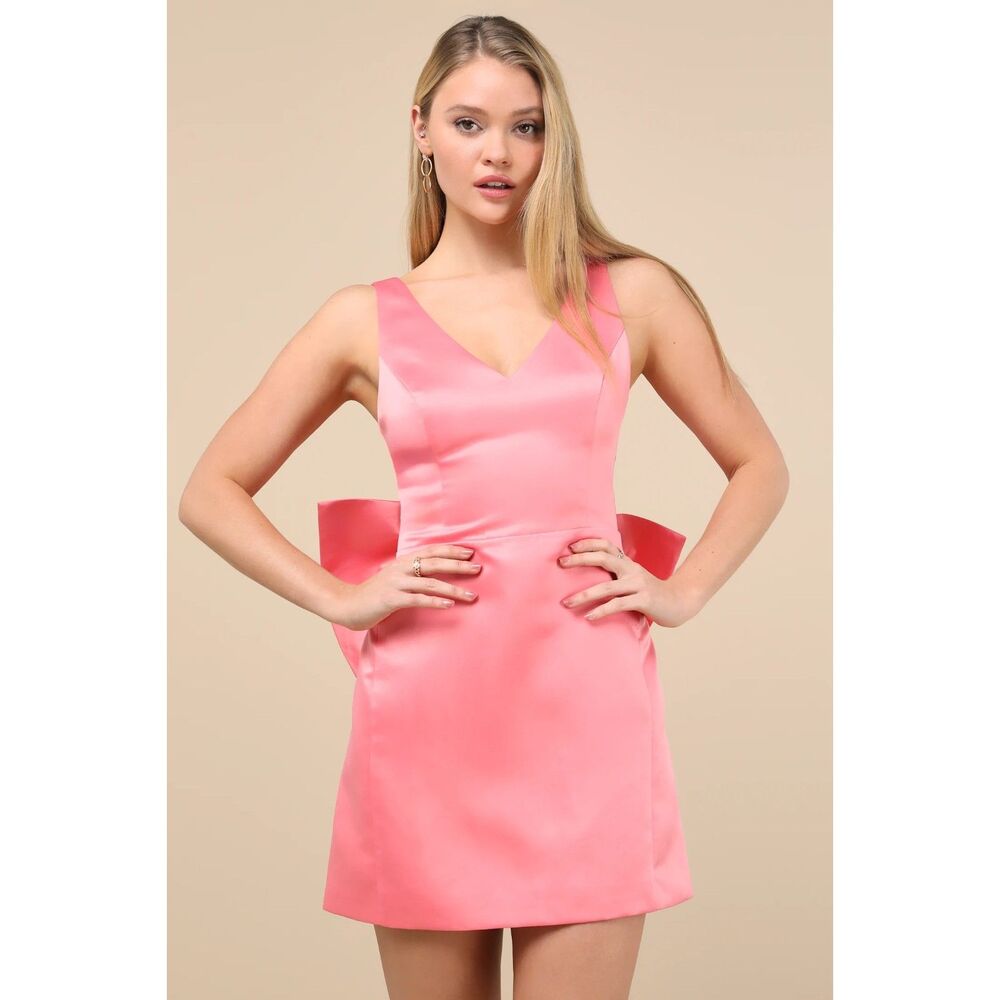Lulu's Charming Celebration Pink Taffeta Bow Mini Dress Size Medium NWT $79 - Picture 1 of 10